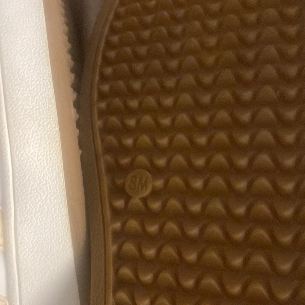 🎀 Lucky Brand Hinta Sneakers Women's Size 8 White Gold Leather Athletic Shoes - Picture 11 of 12